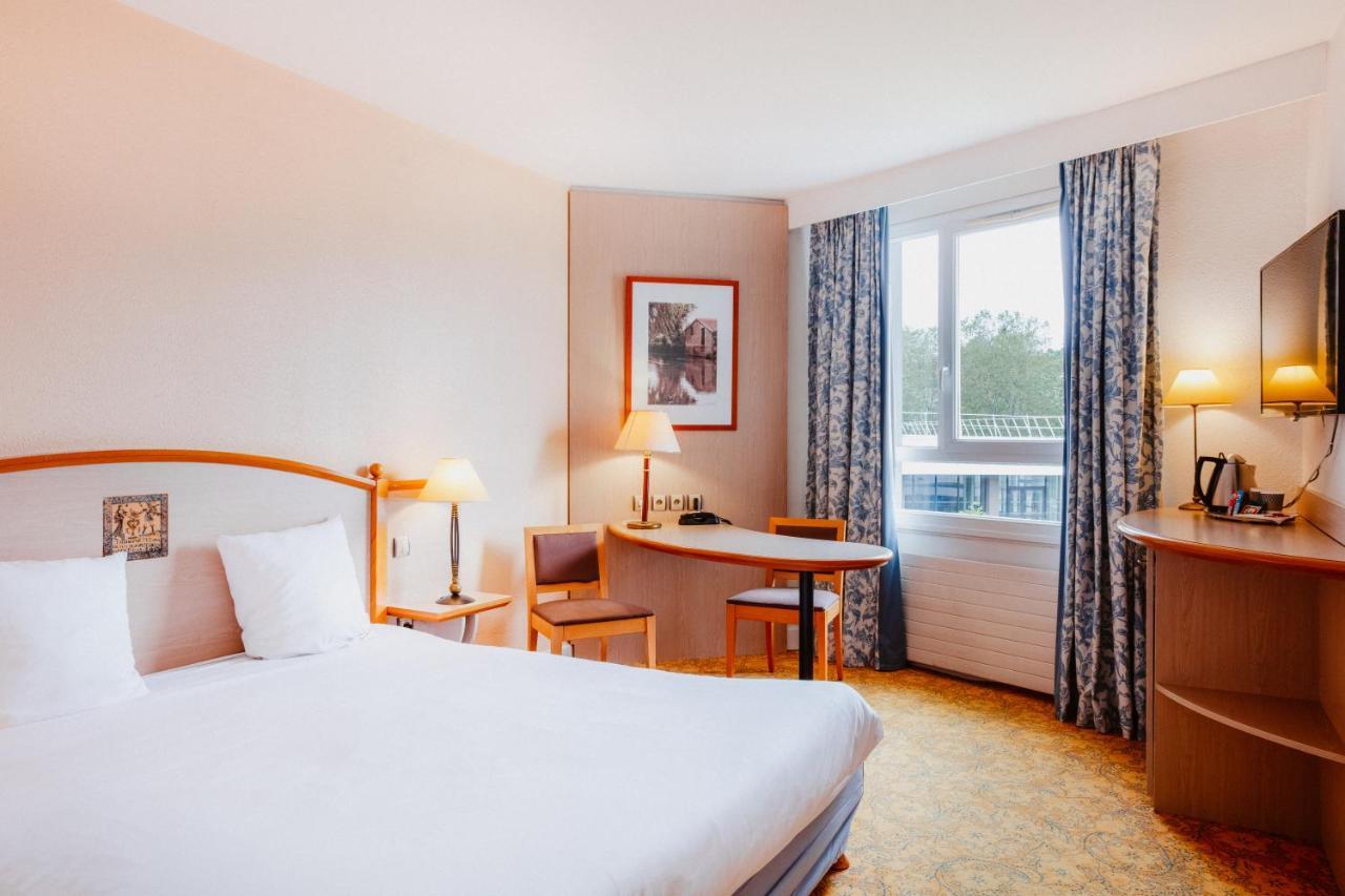 Mercure Nevers Pont De Loire Exteriér fotografie